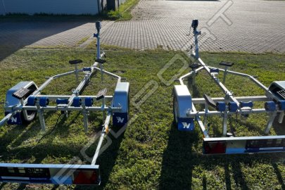 Przyczepa podłodziowa Niewiadów P400